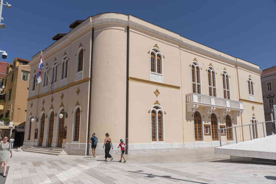 Croacia - Sibenik 14 - Teatro nacional de Sibenik